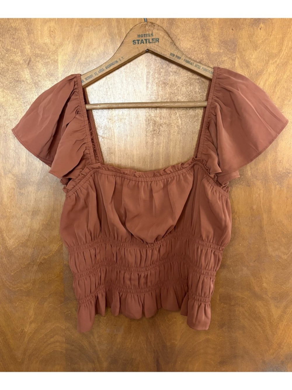 Abercrombie & Fitch Chocolate Brown Smocked Flutter Sleeve Milkmaid Top Y2K Boho - Picture 2 of 10